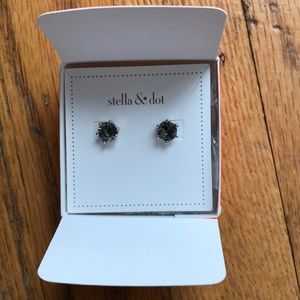 Stella & Dot Sparkle Studs